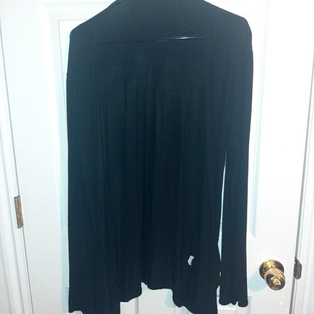 Black long sleeve lightweight cardigan with pockets lrg